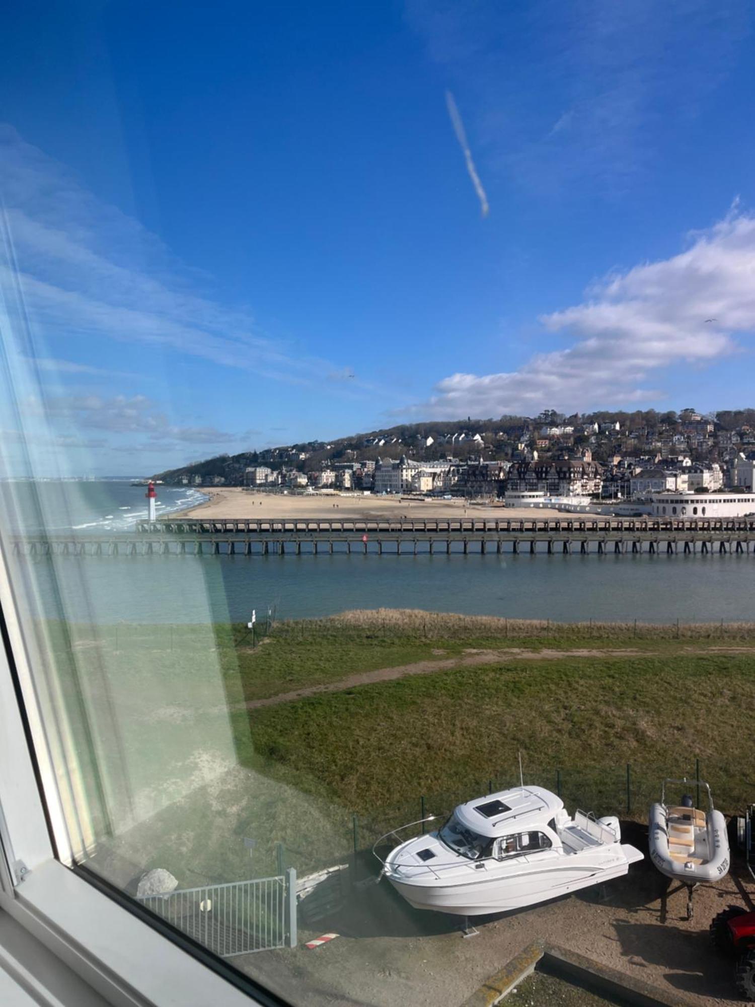 Mon Balcon Face A La Mer - Les Marinas Deauville Exterior foto